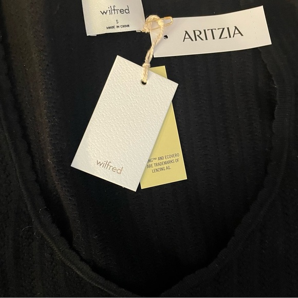 NWT Aritzia Wilfred Watson Top in Black Size Small Pointelle-knit scoopneck top - Picture 13 of 13